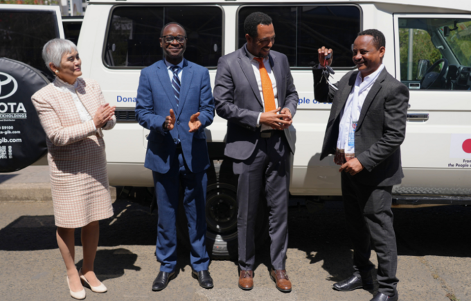 Mr. Koffi Kouame UNFPA Country Rep.,  Ms. ITO TAKAKO, Ambassador of `japan in Ethiopia handed over the medical equipments and am