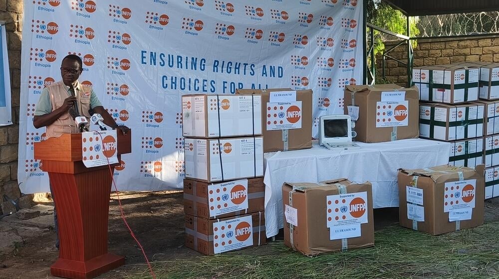 Mr. Koffi Kouame, UNFPA Representative, during the ceremony of handover of medical supplies. (c) UNFPA Ethiopia.